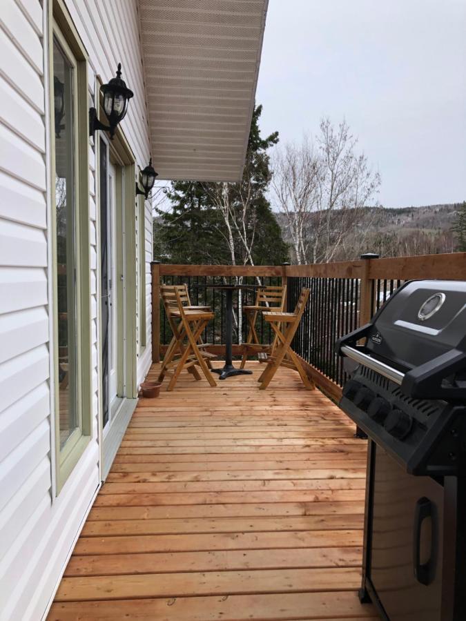 Chalets Les Chanterelles De Forillon L'Anse-au-Griffon Extérieur photo