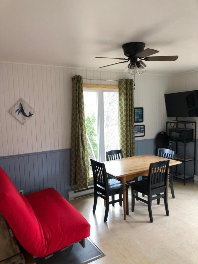 Chalets Les Chanterelles De Forillon L'Anse-au-Griffon Extérieur photo