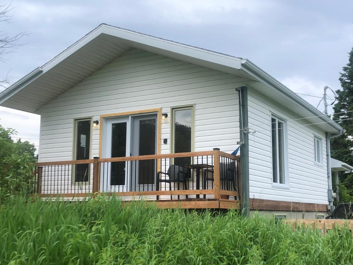 Chalets Les Chanterelles De Forillon L'Anse-au-Griffon Extérieur photo