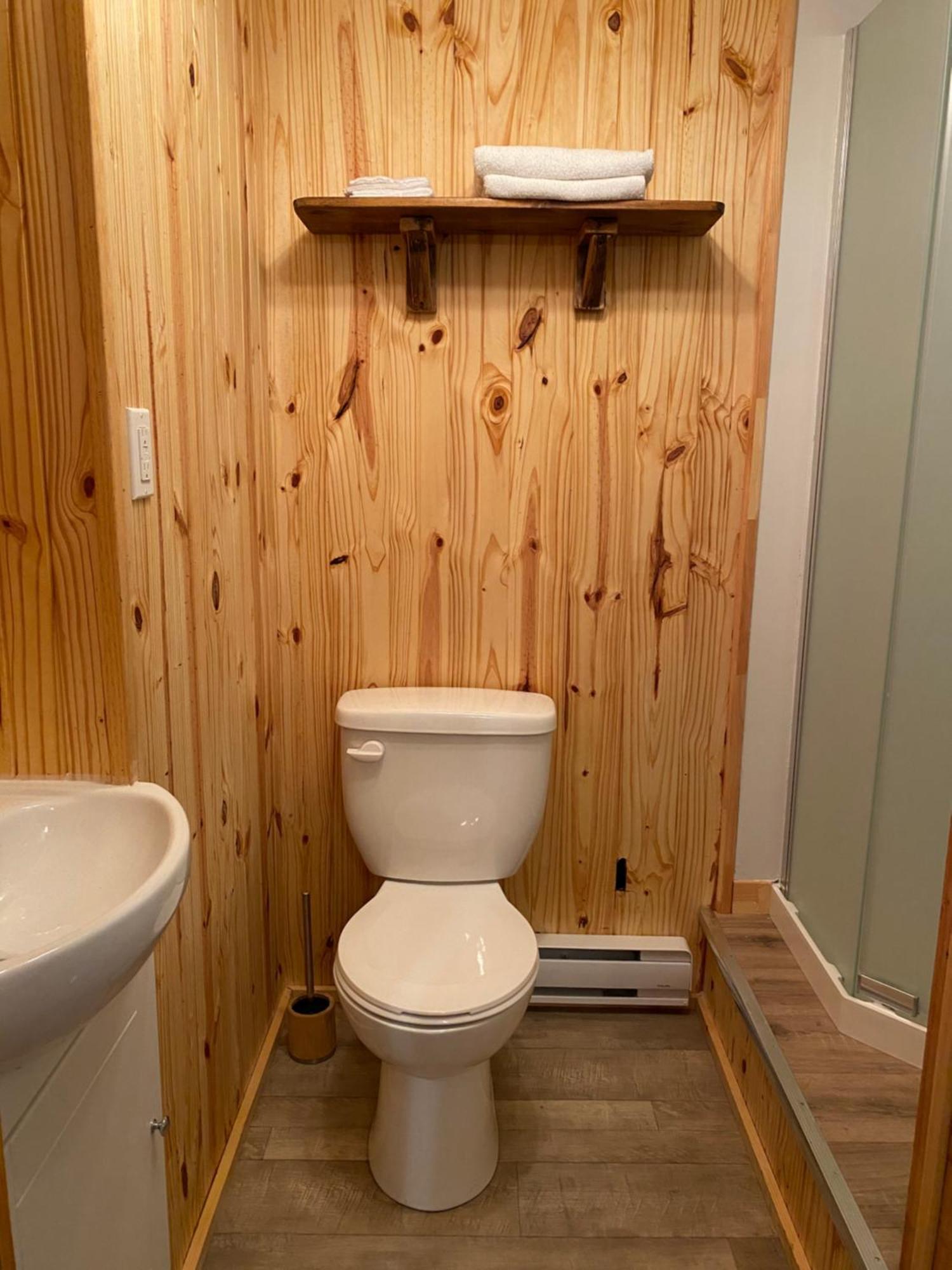 Chalets Les Chanterelles De Forillon L'Anse-au-Griffon Extérieur photo